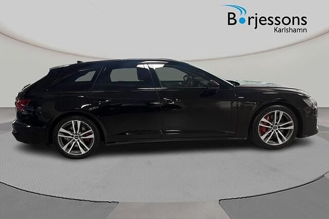 Begagnad Audi A6 S-Line 372 HK (273 kW) 2023 Brilliantsvart Kombi
