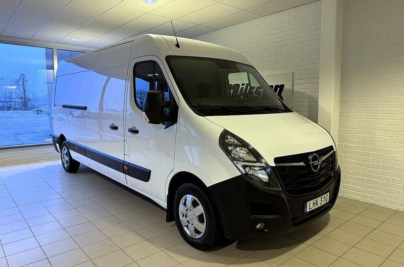 Vit Begagnad 2020 Opel Movano Van | 211 875 kr (Lite dyr) - Bild 1/4