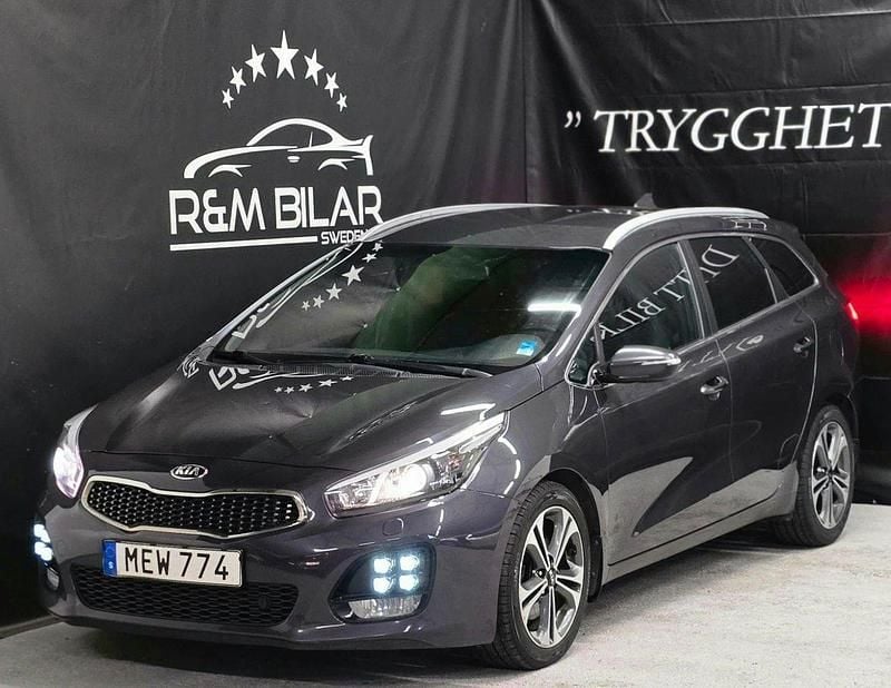 Grå Begagnad 2017 Kia Ceed GT-Line Kombi | 94 800 kr (Marknadspris) - Bild 1/4