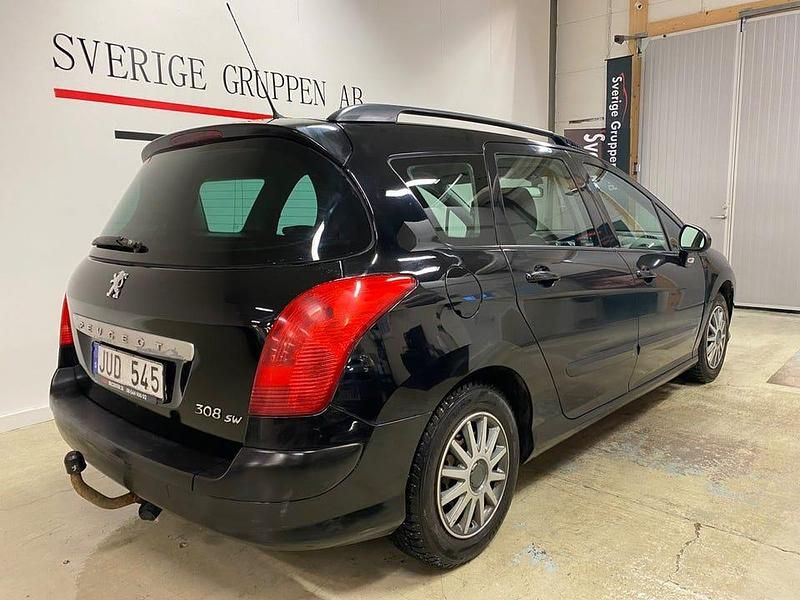 Begagnad Peugeot 308 SW 112 HK (82 kW) 2010 Svart Kombi