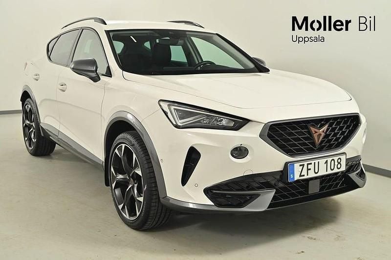 Vit (candy white) Begagnad 2022 Cupra Formentor SUV | 254 000 kr (Marknadspris) - Bild 1/4