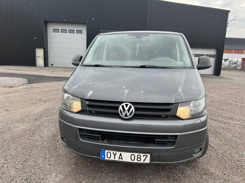 Grå Begagnad 2011 VW T5 Van | 49 900 kr - Bild 1/4