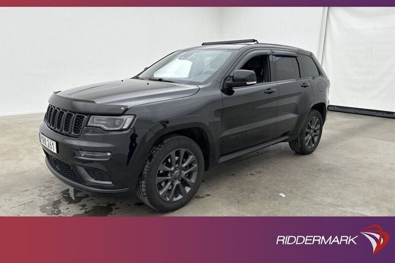 Svart Begagnad 2018 Jeep Grand Cherokee SUV | 369 800 kr (Lite dyr) - Bild 1/3