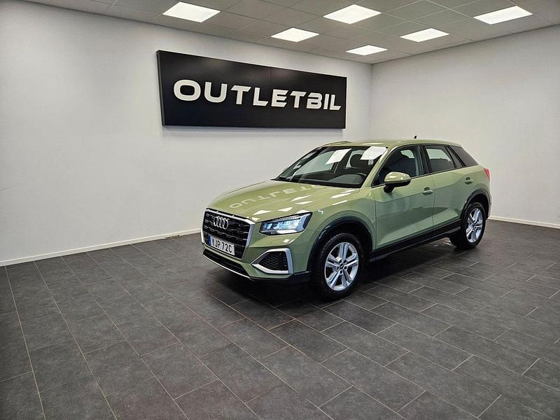 Grön Begagnad 2021 Audi Q2 Advanced SUV | 229 000 kr (Marknadspris) - Bild 1/4