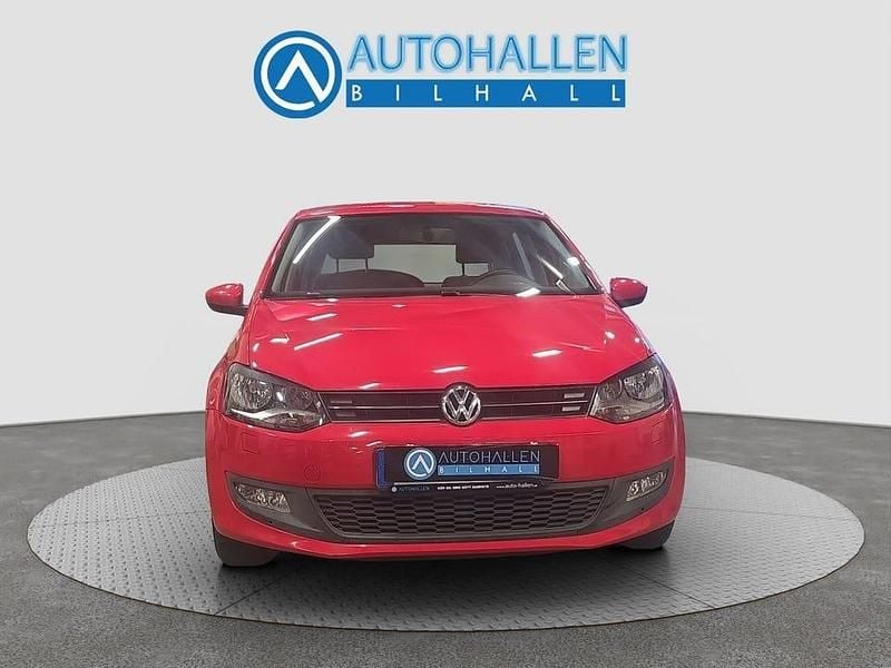 Begagnad VW Polo 86 HK (63 kW) 2010 Röd Halvkombi
