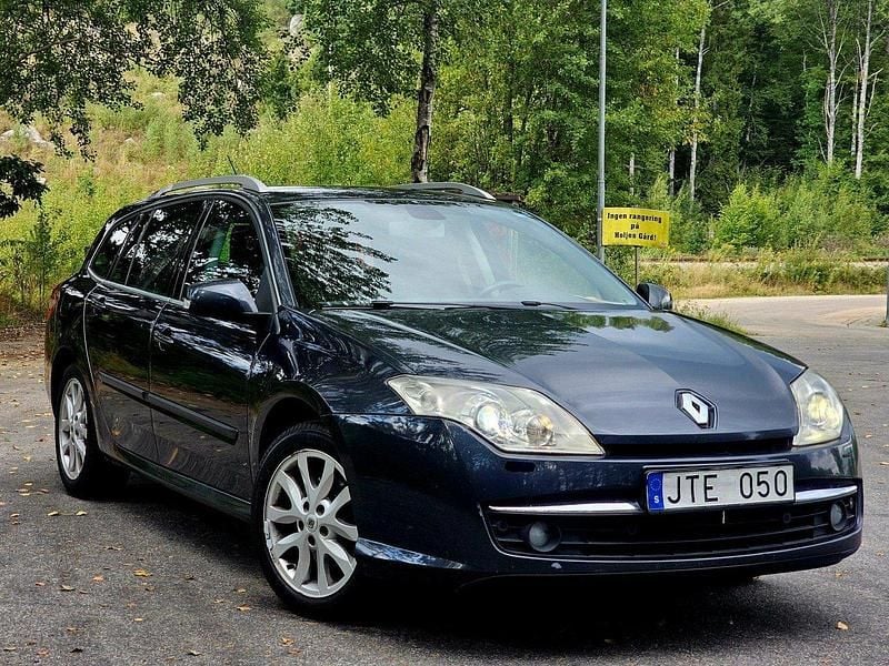 Grå Begagnad 2009 Renault Laguna GrandTour Kombi | 39 900 kr (Marknadspris) - Bild 1/4