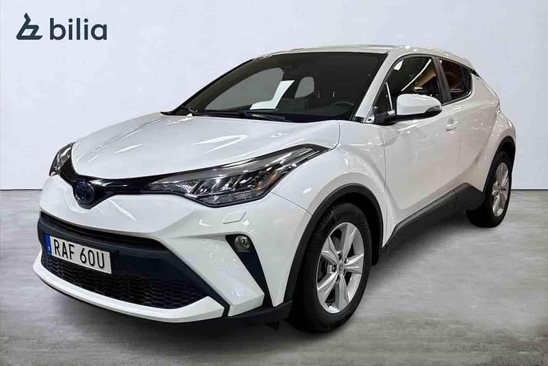 Vit Begagnad 2023 Toyota C-HR SUV | 264 900 kr - Bild 1/1