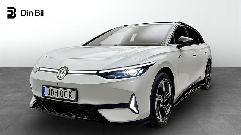 Vit Begagnad 2024 VW ID.7 GTX Kombi | 539 500 kr (Bra pris) - Bild 1/4