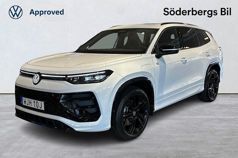 Vit (pure white) Ny 2025 VW Tayron R-line SUV | 720 500 kr (Marknadspris) - Bild 1/4