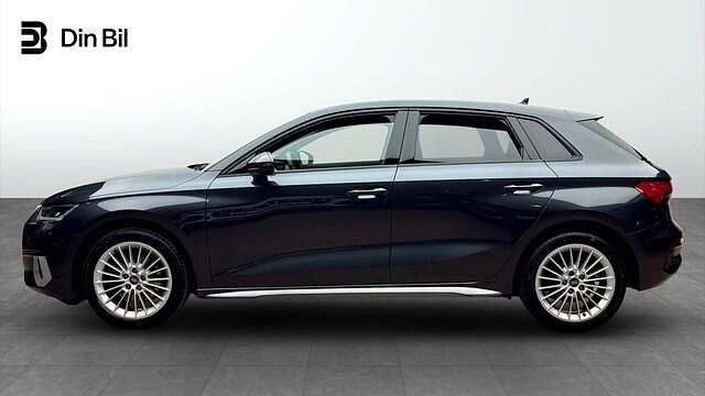 Begagnad Audi A3 Proline 150 HK (110 kW) 2022 Grå Sedan