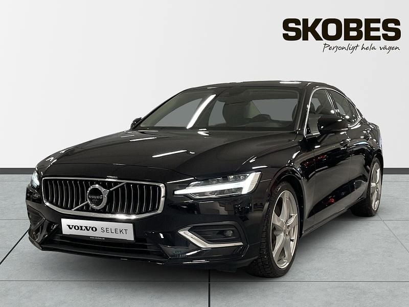 Begagnad Volvo S60 Inscription 253 HK (186 kW) 2021 Svart Sedan