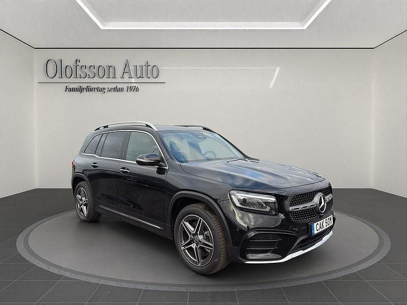 Svart Begagnad 2024 Mercedes GLB220 AMG SUV | 579 000 kr (Dyr) - Bild 1/4