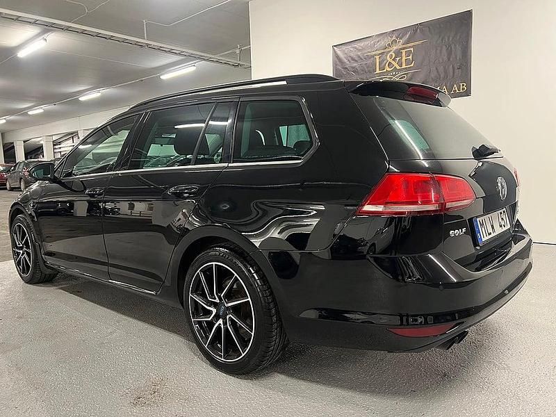 Begagnad VW Golf VII GT 140 HK (102 kW) 2013 Svart Kombi