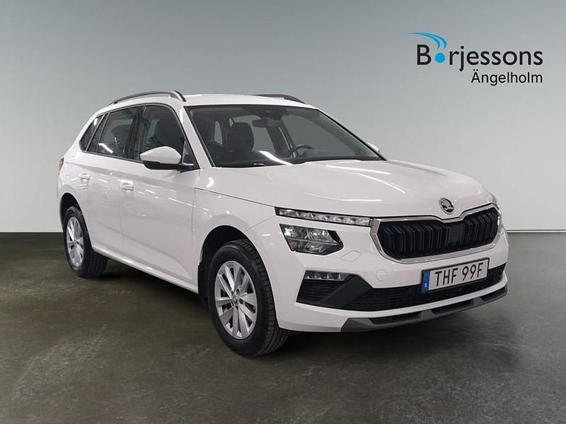 Vit Begagnad 2024 Skoda Kamiq Selection SUV | 269 000 kr (Lite dyr) - Bild 1/4