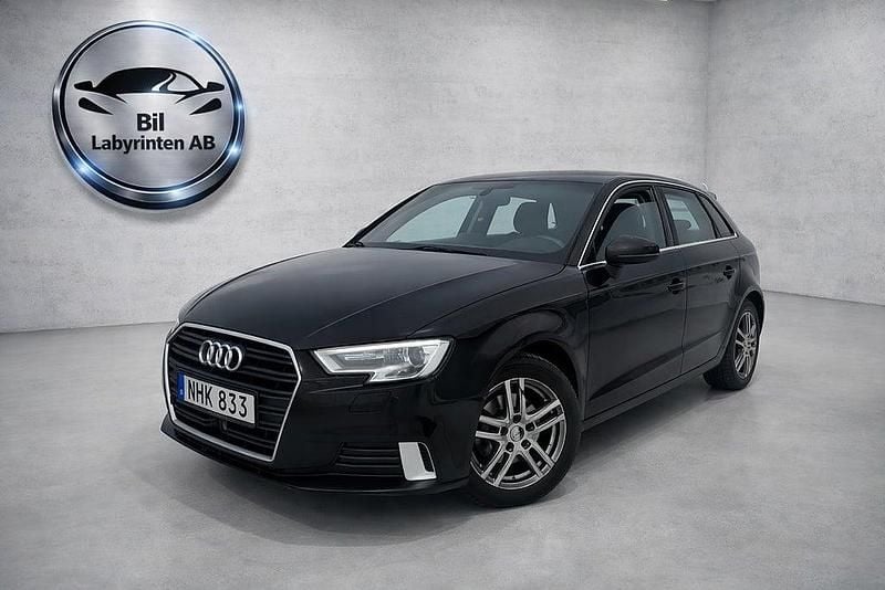Svart Begagnad 2018 Audi A3 Sportback Halvkombi | 129 900 kr (Superpris) - Bild 1/4