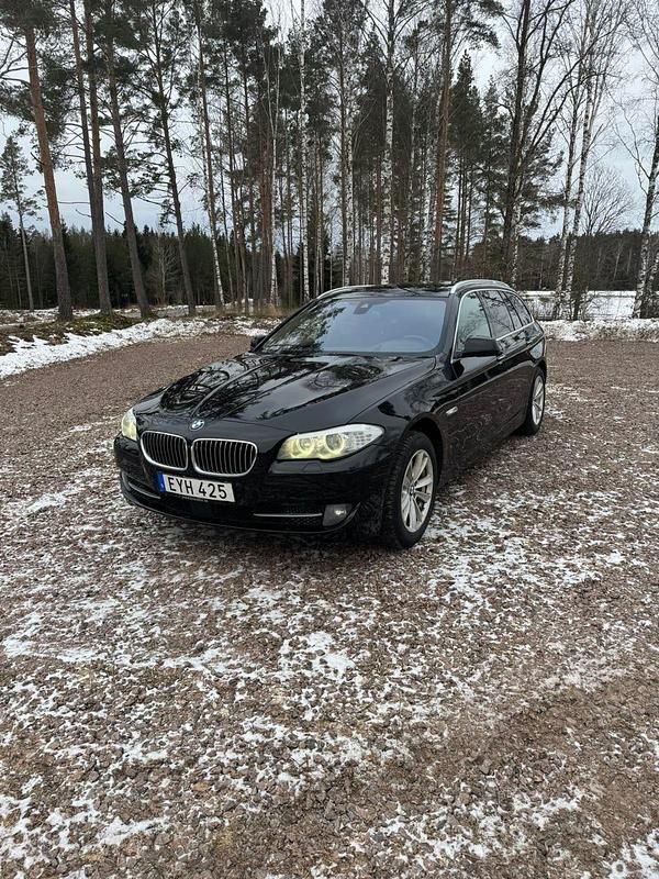 Begagnad BMW 525 218 HK (160 kW) 2013 Kombi