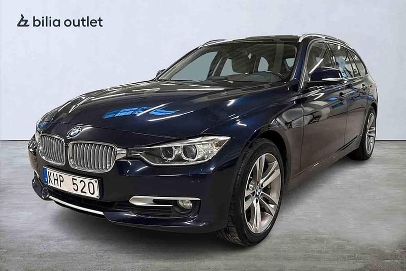 Blå Begagnad 2014 BMW 320 Kombi | 144 900 kr (Marknadspris) - Bild 1/1