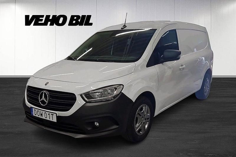 Vit Ny 2025 Mercedes Citan 110 Pickup | 362 375 kr (Marknadspris) - Bild 1/4