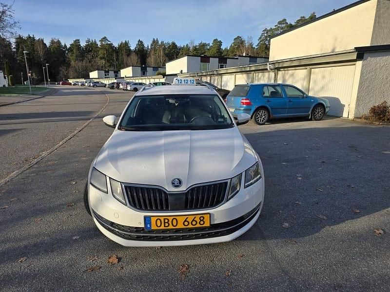 Begagnad 2020 Skoda Octavia Kombi | 150 000 kr (Bra pris) - Bild 1/1