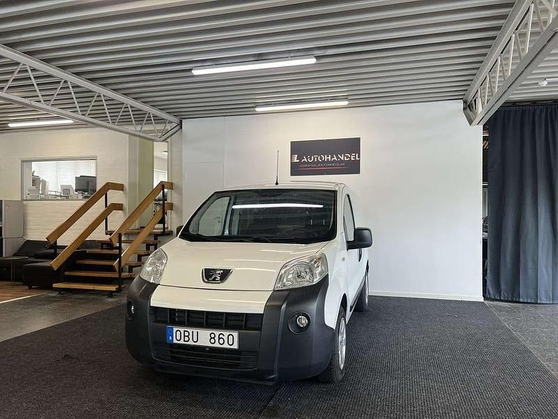 Vit Begagnad 2013 Peugeot Bipper Van | 59 900 kr (Dyr) - Bild 1/4