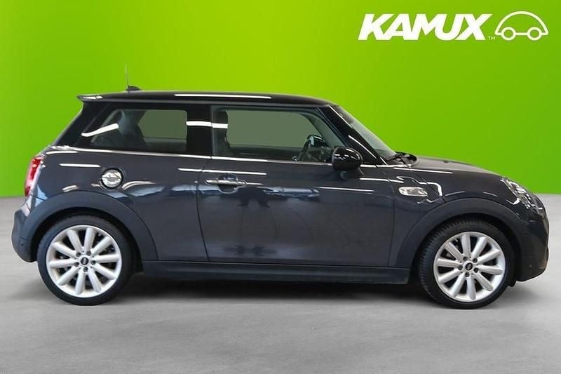Begagnad Mini Cooper S Chili 192 HK (141 kW) 2019 Silver/grå Halvkombi