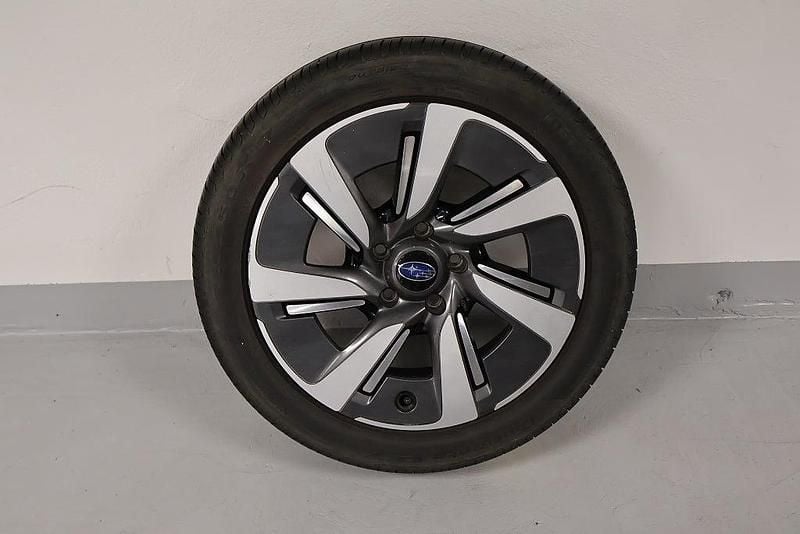 Begagnad Subaru Levorg GT 170 HK (125 kW) 2016 Grå Kombi