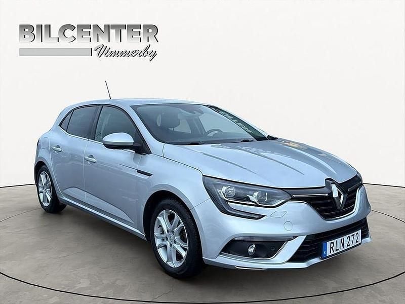 Silver Begagnad 2017 Renault Mégane GrandTour Kombi | 94 900 kr (Bra pris) - Bild 1/4