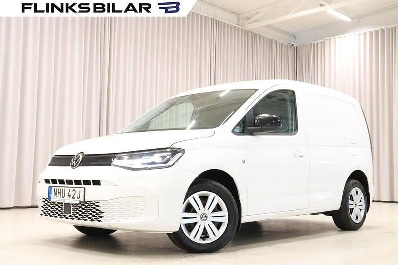 Vit Begagnad 2021 VW Caddy Minibuss | 239 800 kr (Marknadspris) - Bild 1/4