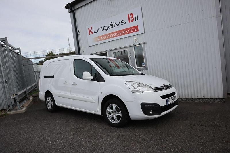 Vit Begagnad 2017 Citroën Berlingo Minibuss | 79 900 kr (Marknadspris) - Bild 1/4