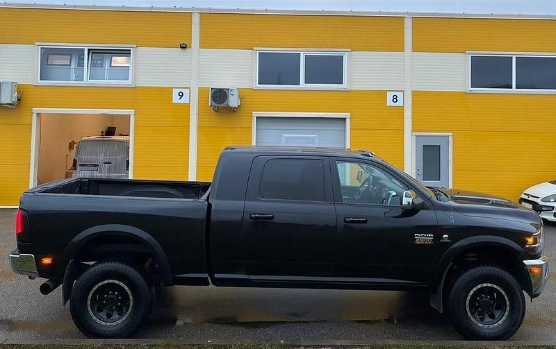 Begagnad RAM 2500 355 HK (261 kW) 2011 Pickup