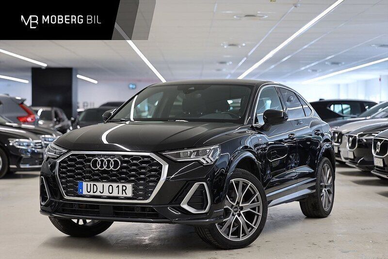 Svart Begagnad 2023 Audi Q3 Sportback S-Line SUV | 429 900 kr (Marknadspris) - Bild 1/3