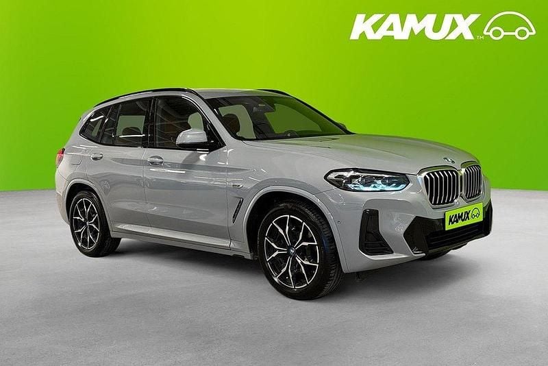 Silver/grå Begagnad 2021 BMW X3 M Sport SUV | 404 700 kr (Lite dyr) - Bild 1/4