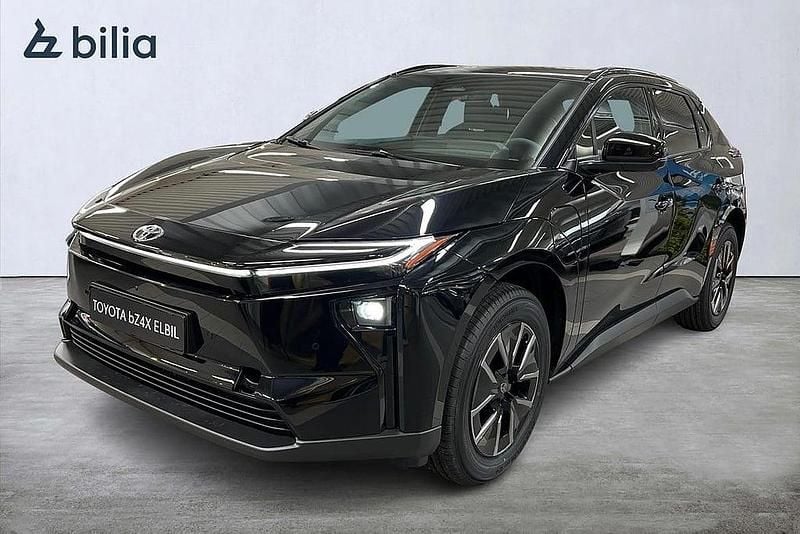 Ny 2025 Toyota bZ4X Active SUV | 563 800 kr - Bild 1/4