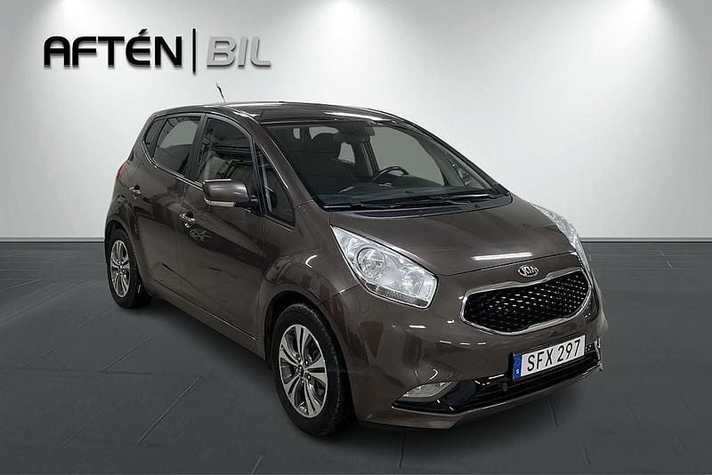 Begagnad Kia Venga Comfort 125 HK (91 kW) 2016 Brun Halvkombi