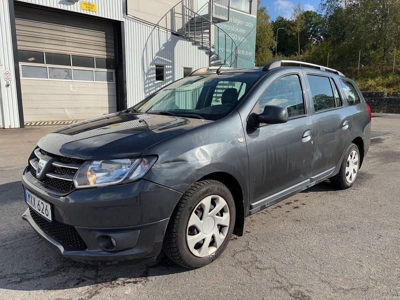Mörkgrå (grå) Begagnad 2016 Dacia Logan MCV Kombi | 29 900 kr (Superpris) - Bild 1/4