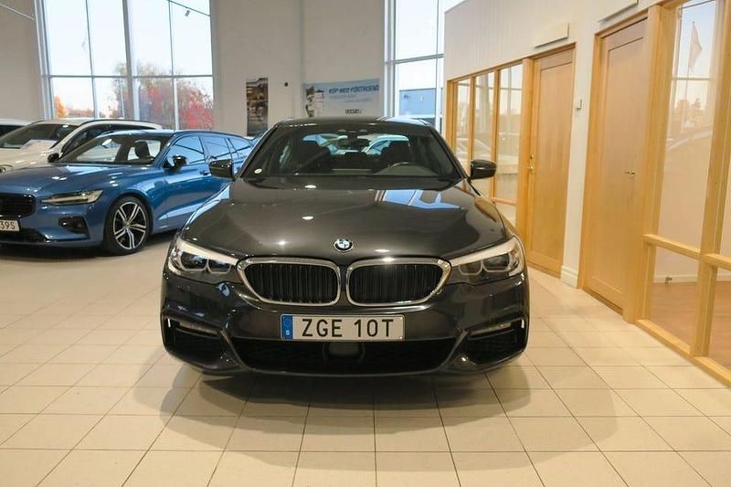 Begagnad BMW 530 iPerformance 252 HK (185 kW) 2020 Grå Sedan