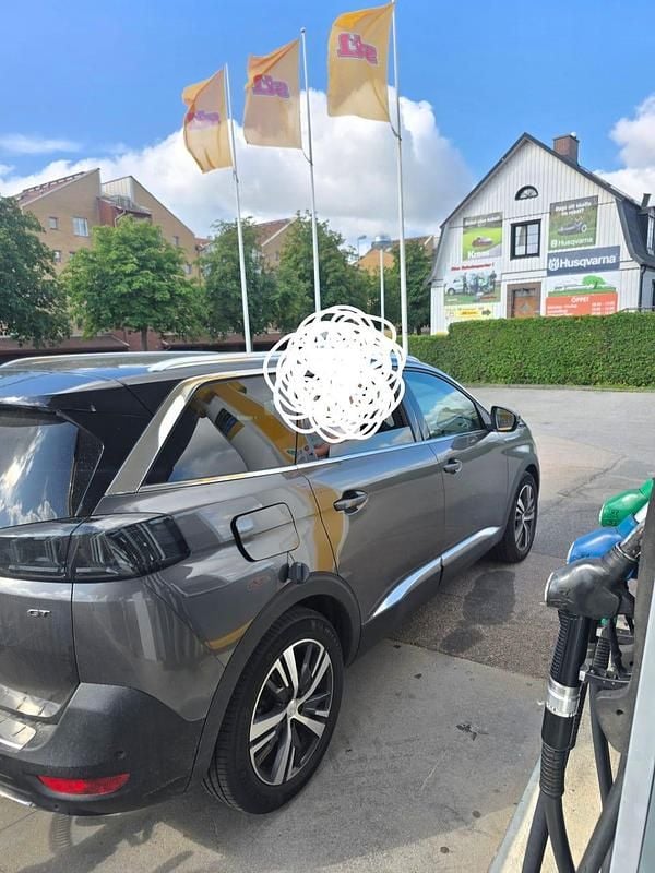 Begagnad Peugeot 5008 131 HK (96 kW) 2023 SUV