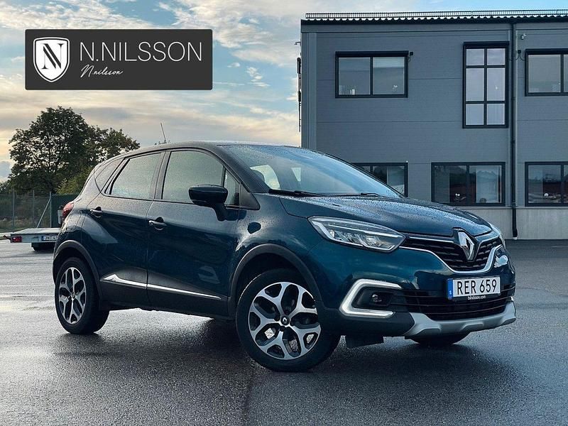 Mörkblå Begagnad 2018 Renault Captur SUV | 129 000 kr (Marknadspris) - Bild 1/4