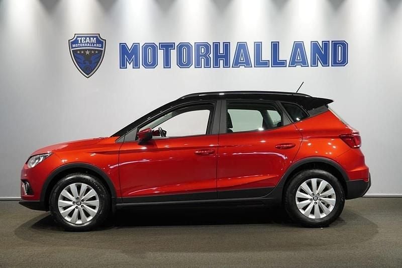 Röd Begagnad 2021 Seat Arona Style SUV | 139 900 kr (Marknadspris) - Bild 1/4