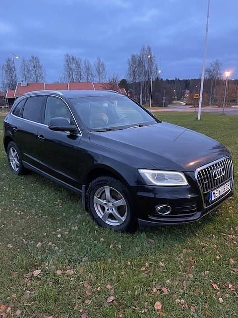 Svart Begagnad 2014 Audi Q5 Design SUV | 173 000 kr (Marknadspris) - Bild 1/4