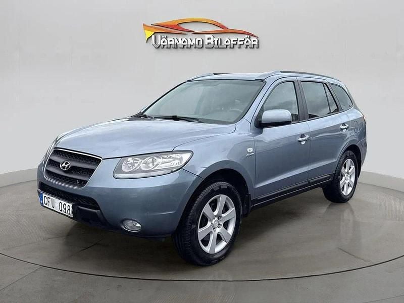 Ljusblå (blå) Begagnad 2008 Hyundai Santa Fe SUV | 64 900 kr (Marknadspris) - Bild 1/4