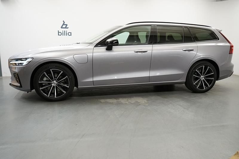 Ny Volvo V60 2026 Silver Kombi