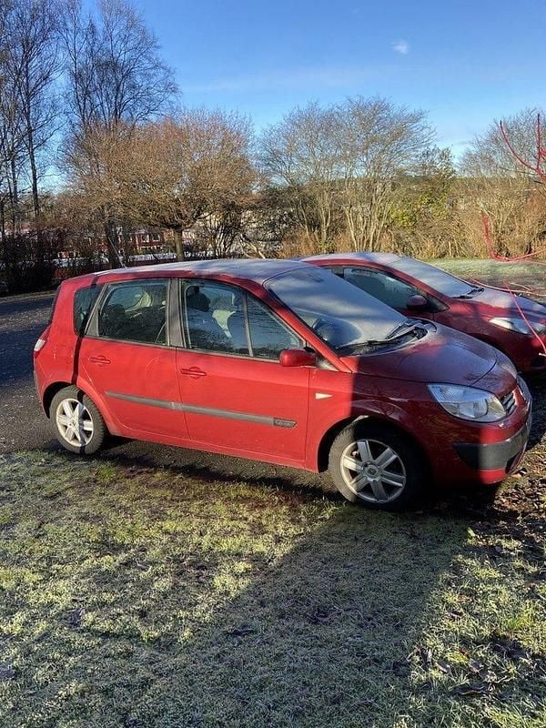 Begagnad 2006 Renault Scénic II Minibuss | 12 500 kr (Marknadspris) - Bild 1/1