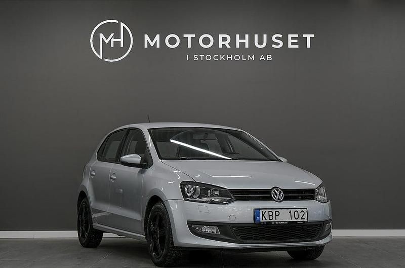 Begagnad VW Polo 90 HK (66 kW) 2012 Silver Halvkombi