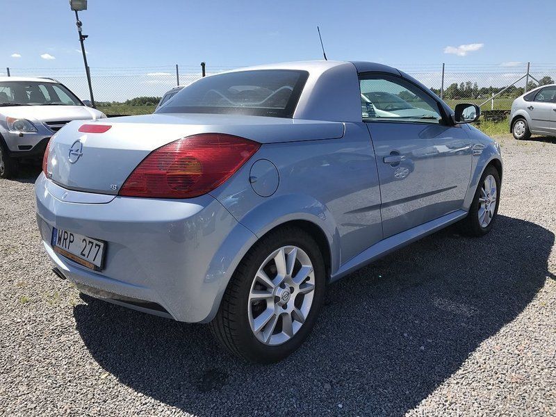 Opel tigra 2005