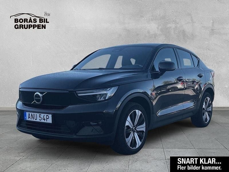 Svart Begagnad 2023 Volvo EC40 Plus SUV | 349 000 kr (Bra pris) - Bild 1/4