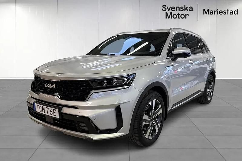 Grå Begagnad 2021 Kia Sorento SUV | 449 500 kr (Dyr) - Bild 1/4