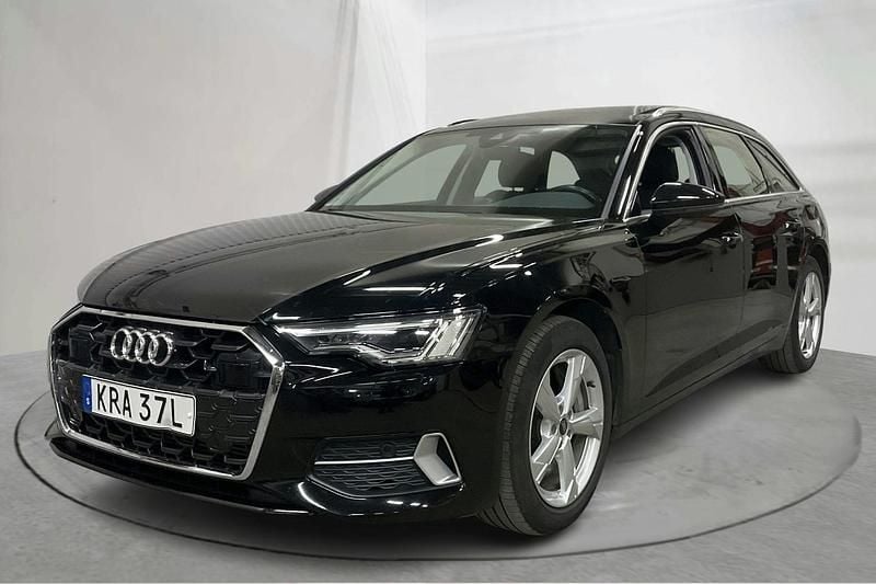 Svart Begagnad 2024 Audi A6 Sedan | 469 000 kr (Marknadspris) - Bild 1/4
