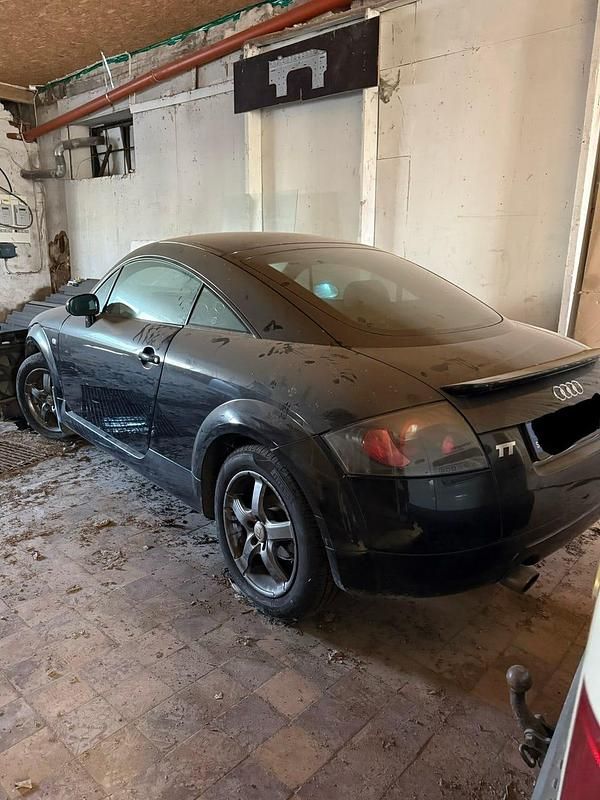Begagnad Audi TT 180 HK (132 kW) 2002 Sportkupé