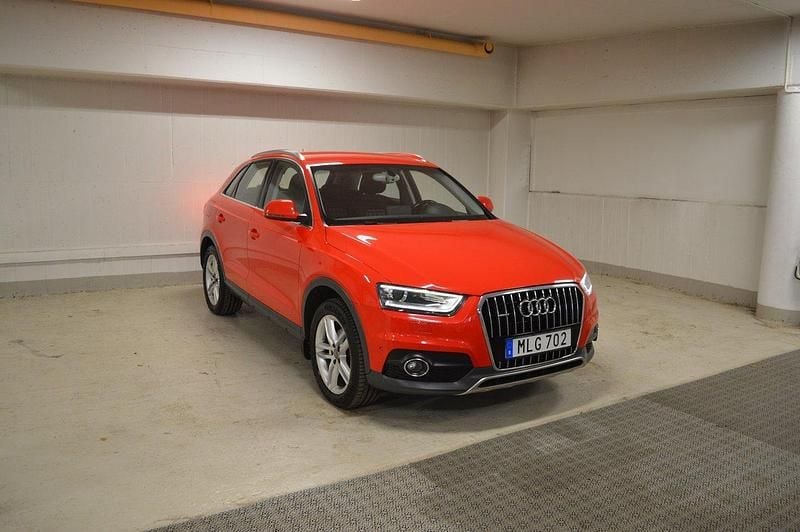 Röd Begagnad 2014 Audi Q3 Sport SUV | 109 900 kr (Bra pris) - Bild 1/4